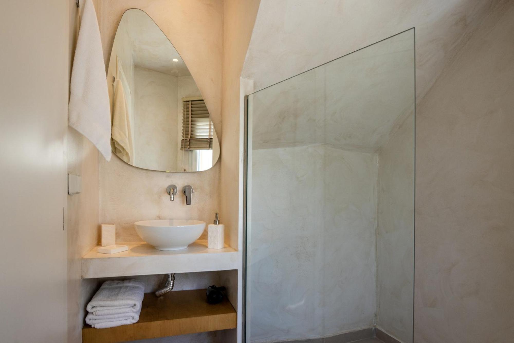 Alora Suites Tinos ภายนอก รูปภาพ