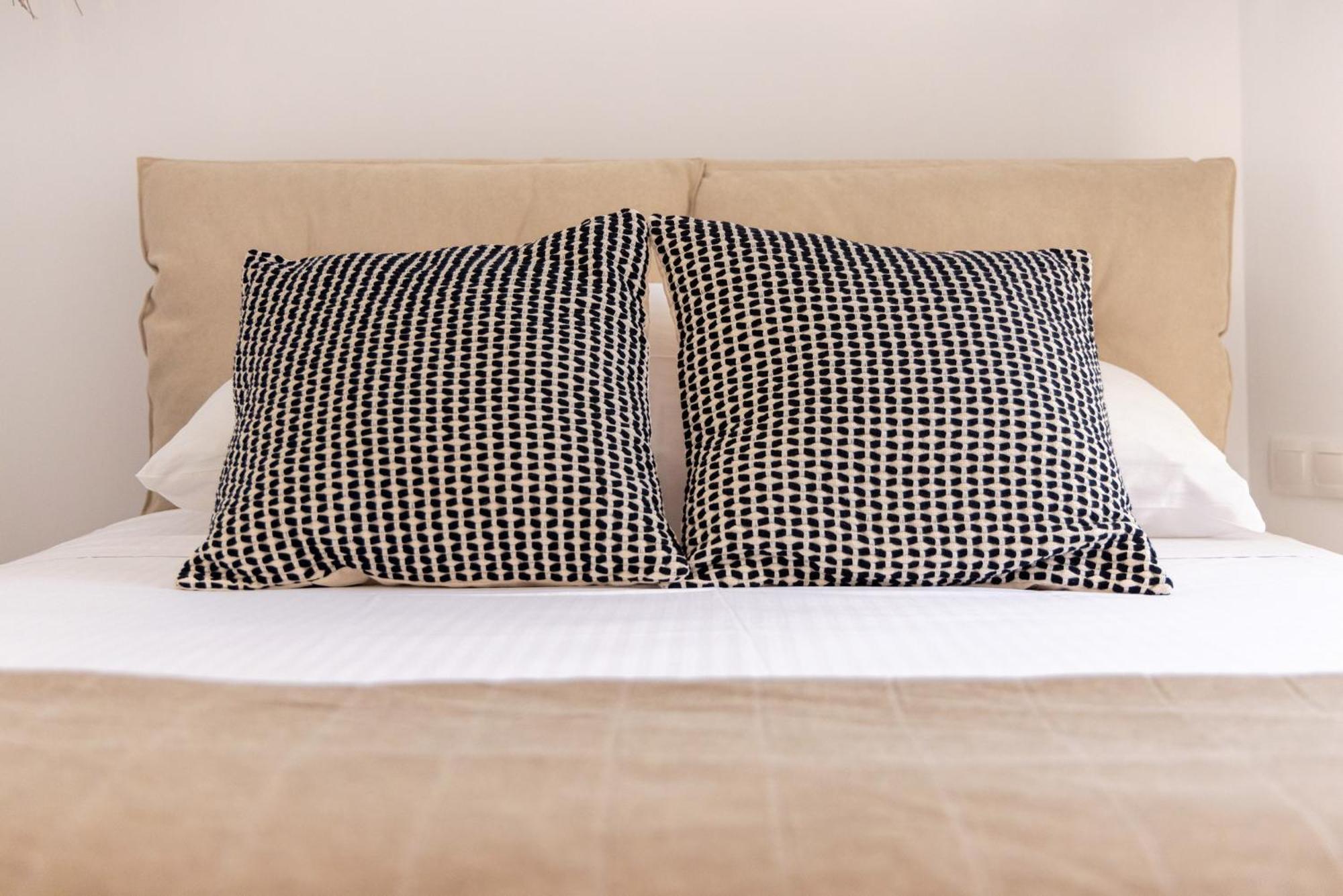 Alora Suites Tinos ภายนอก รูปภาพ