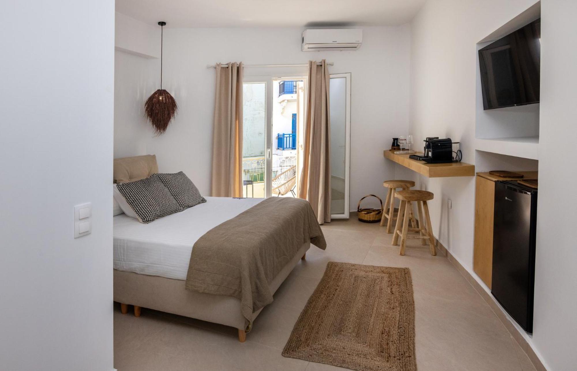 Alora Suites Tinos ภายนอก รูปภาพ